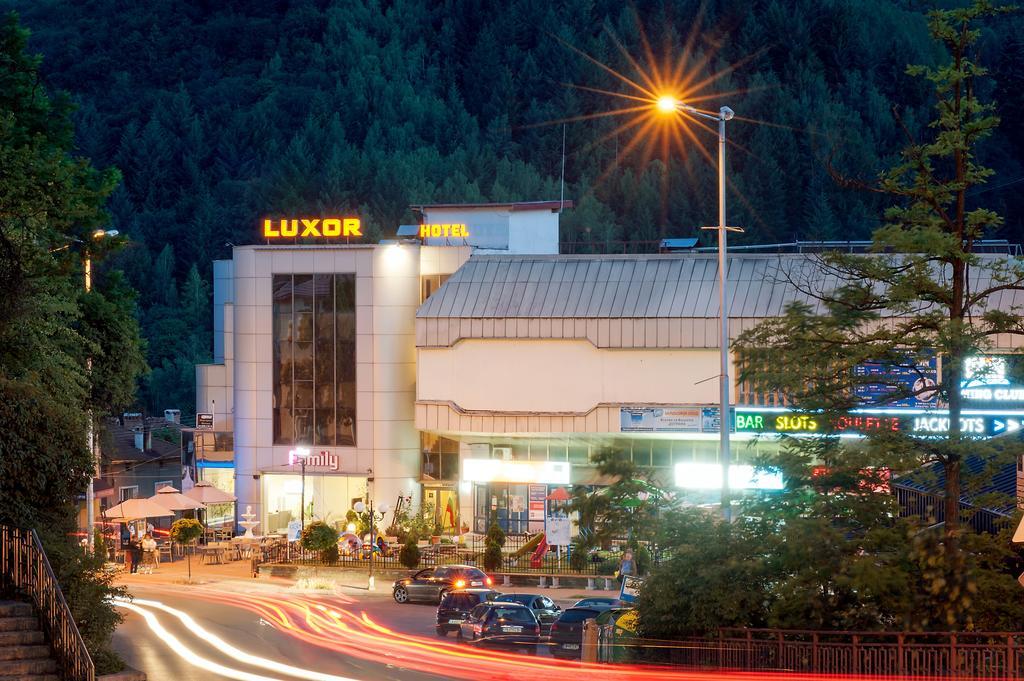 Luxor Hotel Smolyan Exterior photo